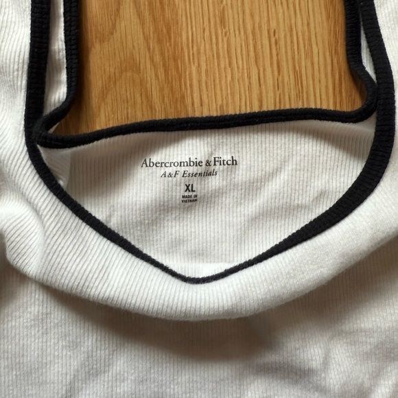 SOLD Abercrombie and Fitch Essential Squareneck Rib Tank White and Black Size XL - Picture 6 of 6